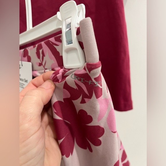 NWT Nike Kids Girls' Club T-Shirt and Skort, 2-Piece Set Floral Design Size 4T - Picture 4 of 10